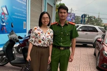 Đại úy công an ở Nghệ An trả lại nửa tỷ đồng cho người chuyển khoản nhầm