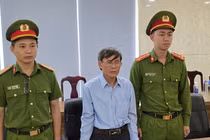 Bắt giam cựu nhân viên giả mạo chữ ký lãnh đạo nhằm chiếm đoạt tài sản