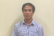 Tạm giữ người đàn ông cầm bút đe dọa 'chọc vào mắt' nữ bác sĩ