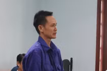 "Cuỗm" gần 600 chỉ vàng, 2 tên trộm lĩnh 29 năm tù giam