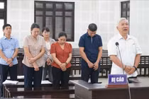 Nguyên Giám đốc Cảng vụ Hàng hải Quảng Nam cùng thuộc cấp lĩnh án 