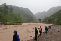 Ảnh hưởng bão số 3, lũ dâng cao ở Nghệ An 