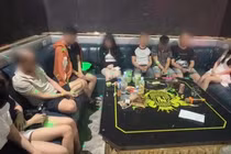 Bắt ổ nhóm mở tiệc ma túy "phê pha" trong quán karaoke ở Đà Nẵng