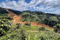 Sơ tán gần 700 người dân Đà Nẵng đến nơi an toàn sau vụ sạt lở kinh hoàng 