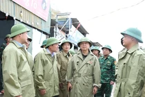 Phó Thủ tướng Trần Hồng Hà kiểm tra công tác ứng phó bão Bualoi tại Nghệ An