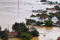 Hỗ trợ khẩn cấp 700 tỷ đồng cho 4 tỉnh khắc phục thiệt hại do mưa lũ