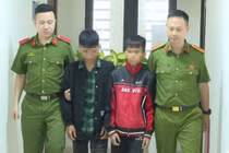 Bắt giữ 2 thiếu niên cướp điện thoại giữa ban ngày ở Thanh Hóa
