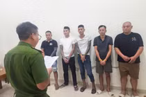  Giải cứu 2 người nước ngoài bị nhóm tội phạm ở Đà Nẵng khống chế 