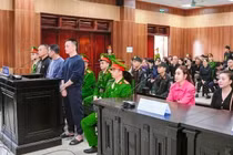 Trùm giang hồ Vi 'Ngộ' lĩnh thêm 3 năm tù vì tội đưa hối lộ