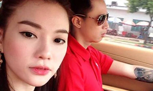 Chuyện tình đẹp như kẹo ngọt của vợ chồng Thu Thủy