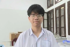 Thủ khoa Vật lý quốc gia Duy Khánh, học chắc từ gốc, ngủ đủ