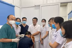 GS.BS Nguyễn Văn Chương: Từ chiến sĩ 'nhẹ cân' đến chuyên gia chống đau 
