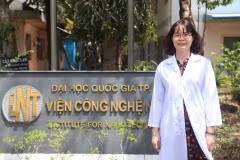 Nữ phó giáo sư tiên phong đưa công nghệ in phun nano về Việt Nam