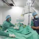 Đặt stent graft cứu người phình động mạch chủ chậu dọa vỡ