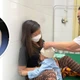 Đi qua đường, trẻ hơn 3 tuổi bị xe tông chấn thương sọ não