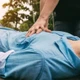 Phân biệt đột tử và đột quỵ, bí kíp cứu người trong tay