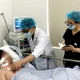 Sởi biến chứng nặng, hai người đàn ông phải hồi sức tích cực