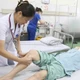 Cách điều trị biến chứng thường gặp do thoái hóa khớp gối
