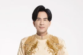 Ca sĩ Đan Trường nói gì về lùm xùm từ thiện?