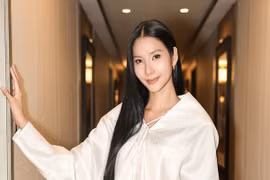 Hoàng Thùy vẫn chờ cơ hội casting Victoria’s Secret dù khó khăn