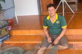 Quyết định sinh tử của người đàn ông khi 30 du khách kêu cứu