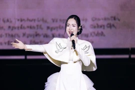 Duyên Quỳnh xin lỗi, tự trách bản thân vì ồn ào hát nhép