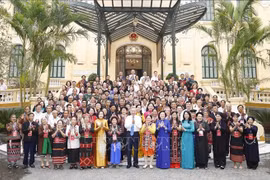 Tổng Bí thư, Chủ tịch nước Tô Lâm tiếp các già làng, trưởng bản, nghệ nhân, người có uy tín tiêu biểu toàn quốc