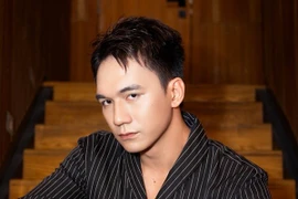 Đời thực của Đỗ Nhật Hoàng “Mưa đỏ”