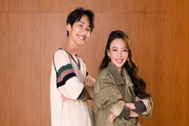 Con trai Thu Trang trổ mã vượt bậc, cao 1m77 khi mới 12 tuổi