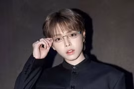 Đức Phúc vươn lên từ nghèo khó, chăm làm từ thiện