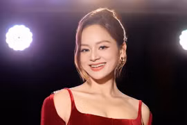 Lan Phương thu nhập 7 tỷ mỗi năm, sự nghiệp thế nào?