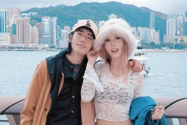 Quang Đăng và hot girl Trung Quốc Yee Pink “dính như sam”