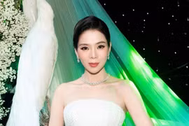 Lệ Quyên nhờ pháp luật can thiệp trước tin đồn thất thiệt