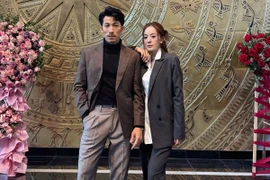 Diễn viên Liên Bỉnh Phát khoe ảnh bên bạn gái