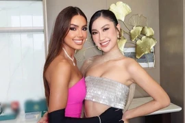 Hoa hậu Phương Linh gợi cảm, đọ sắc mỹ nhân Brazil ở Miss Cosmo 2025