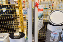 Không khí Hà Nội báo động đỏ, máy lọc không khí bán chạy