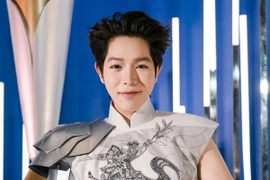 Đức Phúc được khán giả khen ngợi khi làm điều ý nghĩa với tài xế công nghệ