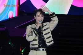 Trúc Nhân khuấy động sân khấu Hòa nhạc ánh sáng - Chào năm mới 2026