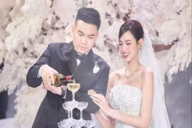 Toàn cảnh đám cưới hoành tráng của Đỗ Thị Hà và chồng thiếu gia