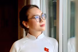 Ca sĩ Mỹ Tâm cảm ơn vì 365 ngày rực rỡ trong năm 2025