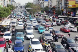 Hà Nội, TPHCM sớm công bố hỗ trợ chuyển đổi phương tiện giao thông xanh