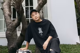 Nhà thiết kế Đỗ Mạnh Cường phản ứng ra sao khi bị antian cho là ‘hết thời’?