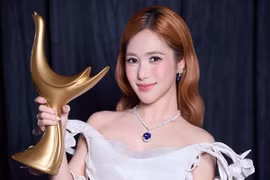 Hương Tràm tài năng ra sao trước khi thắng giải Cống hiến 2026?