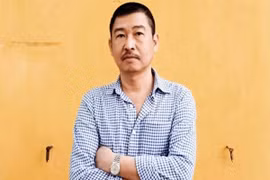 Vợ chồng Thanh Lam tiếc thương họa sĩ Lê Thiết Cương