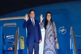 Thủ tướng Chính phủ lên đường bắt đầu chuyến công tác tại Châu Âu 