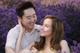 “Bà bầu” Diễm Hương khoe được chồng Việt kiều ngày càng chiều chuộng 