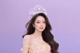 Thanh Thủy lọt top 10 Vẻ đẹp vượt thời gian 2024