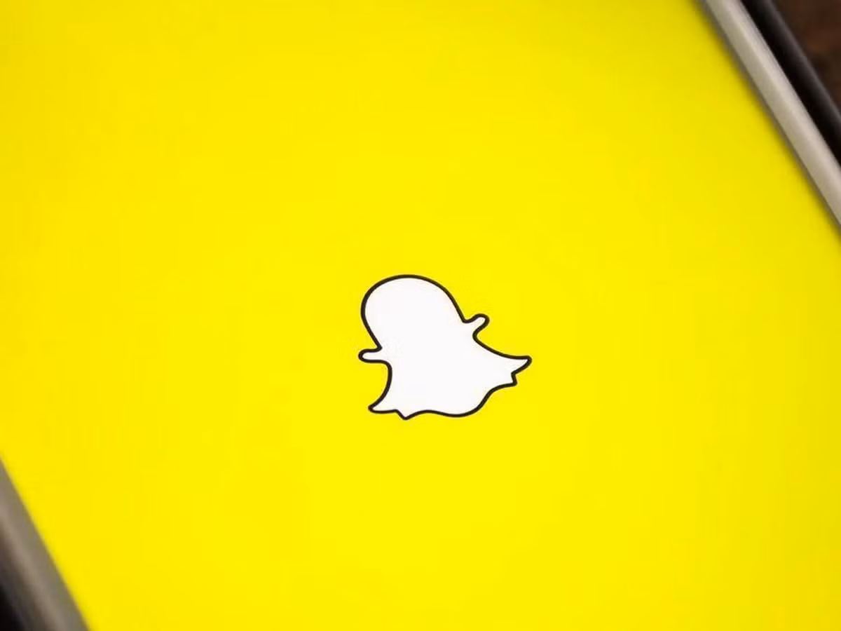 CEO Evan Spiegel gọi đây là thời khắc thử lửa khi Snap bị kẹp giữa các ông lớn và đối thủ nhỏ.
