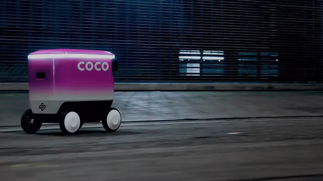 Công nghệ này đang được hợp tác với Coco Robotics để cải thiện khả năng di chuyển của robot giao hàng.