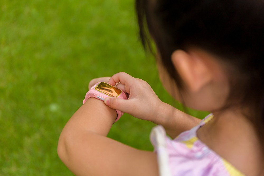 Chính phủ Trung Quốc đang soạn thảo tiêu chuẩn an toàn quốc gia cho đồng hồ trẻ em.